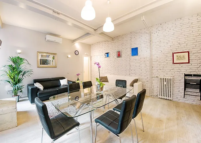 Cozy Flat Near Colosseum